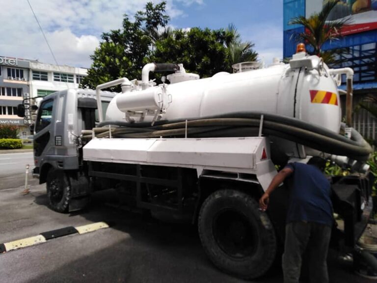 sewerage contractor